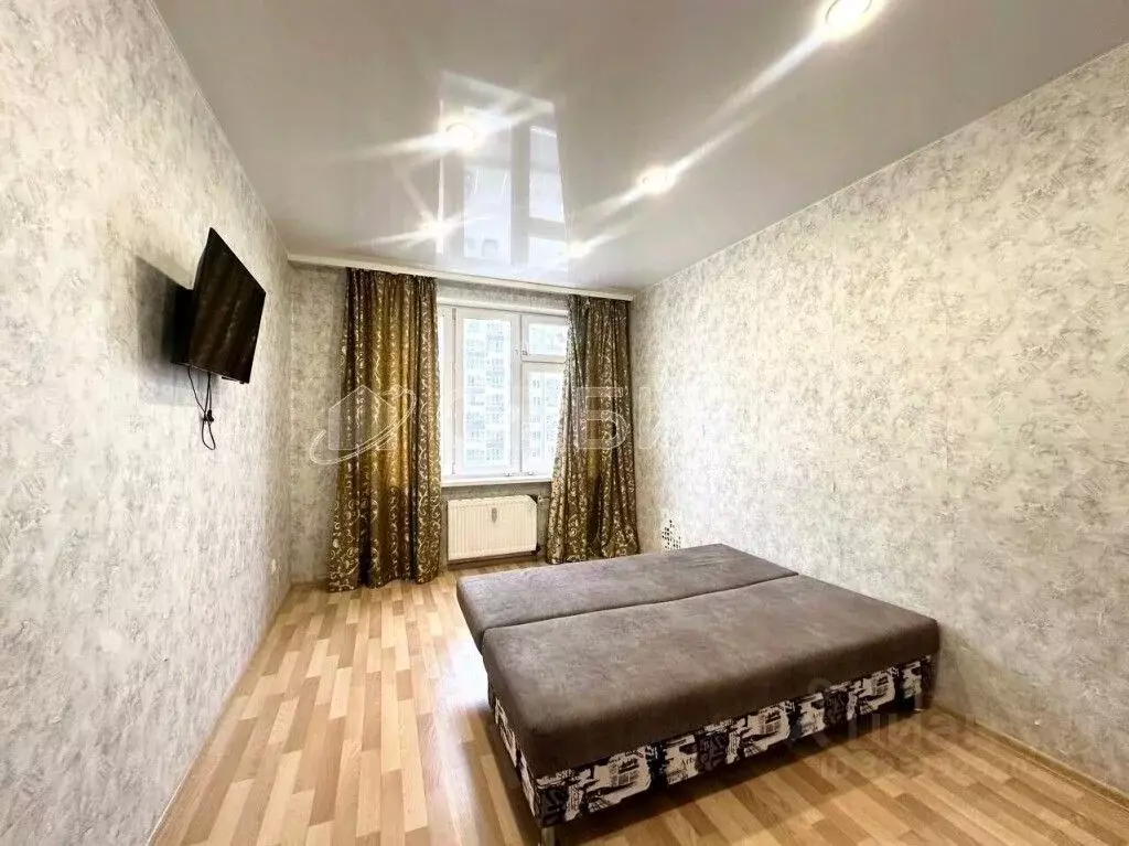 1-к кв. Тюменская область, Тюмень ул. Василия Подшибякина, 12 (38.9 м) - Фото 1