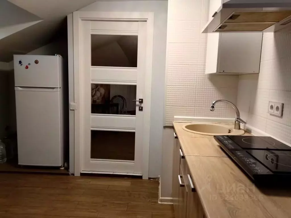 2-к кв. Краснодарский край, Сочи Центральный мкр, ул. Карла Либкнехта, ... - Фото 1