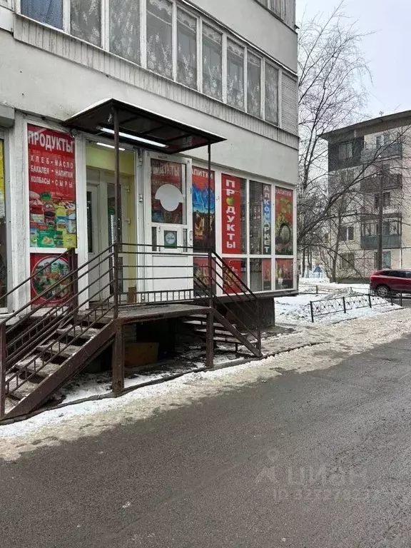 Помещение свободного назначения в Санкт-Петербург просп. Большевиков, ... - Фото 1