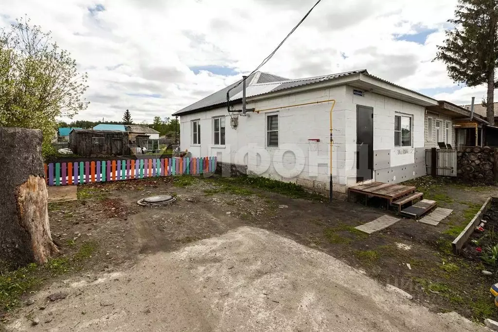 3-к кв. Алтайский край, Калманский район, с. Зимари ул. Космонавтов, 6 ... - Фото 2