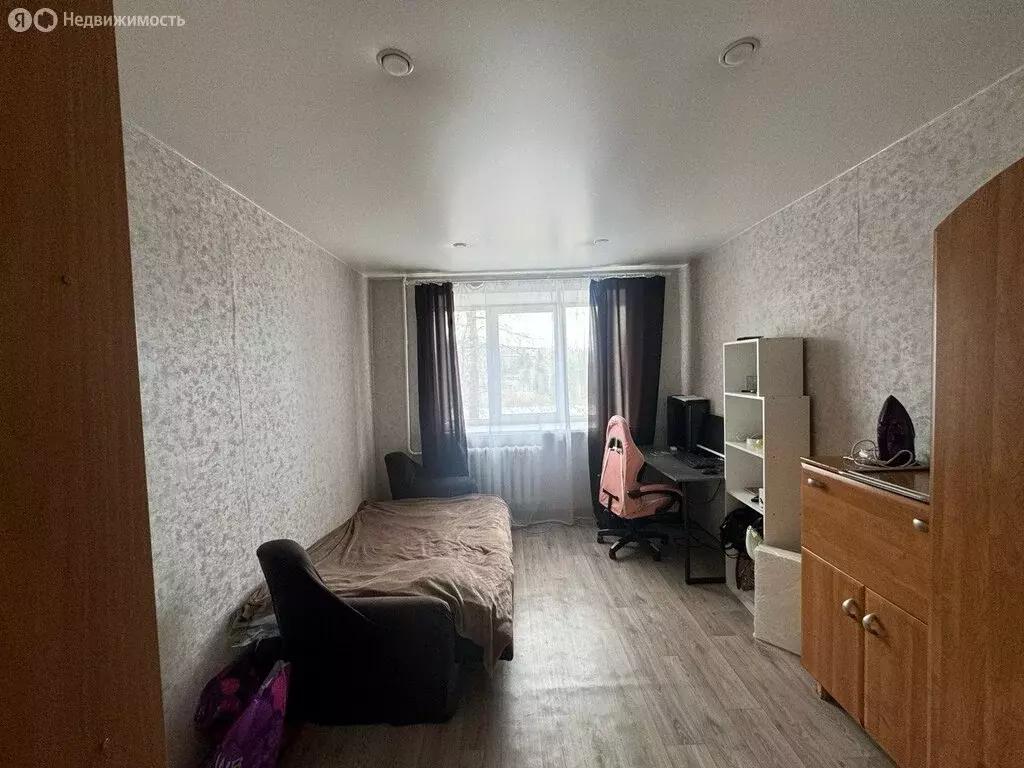 1-комнатная квартира: Иркутск, улица Помяловского, 1Б (18.2 м) - Фото 0