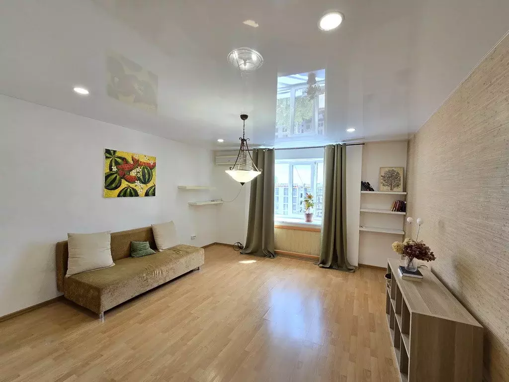 Продаётся 1-к квартира, 60.3 м - Фото 0