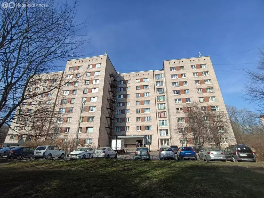 1к в 7-комнатной квартире (17 м) - Фото 0