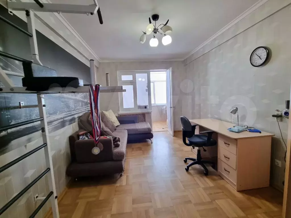 2-к. квартира, 72 м, 9/9 эт. - Фото 1