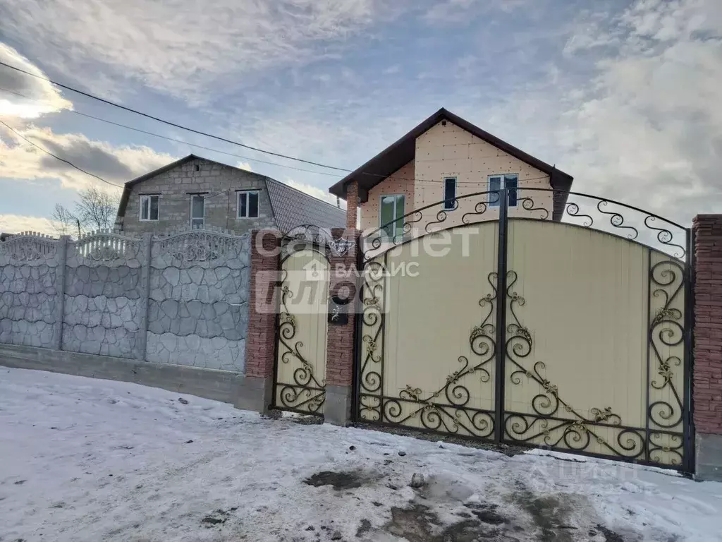 Дом в Челябинская область, Миасс ул. Гуськова (152 м) - Фото 1