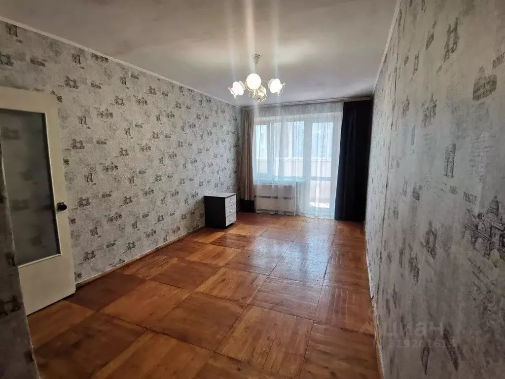 1-к кв. Свердловская область, Екатеринбург ул. Репина, 105 (36.0 м) - Фото 1