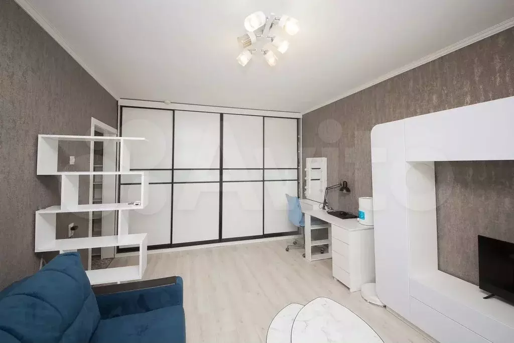 1-к. квартира, 39,7 м, 9/10 эт. - Фото 1
