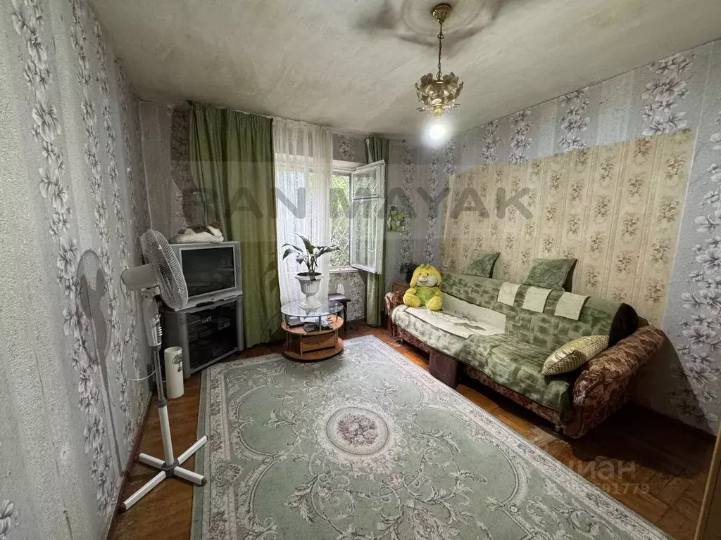 2-к кв. Адыгея, Майкоп Школьная ул., 191 (54.5 м) - Фото 1