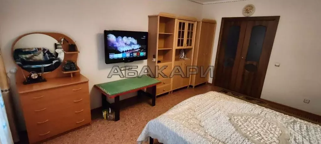 1-к кв. Красноярский край, Красноярск Новосибирская ул., 3 (42.0 м) - Фото 0