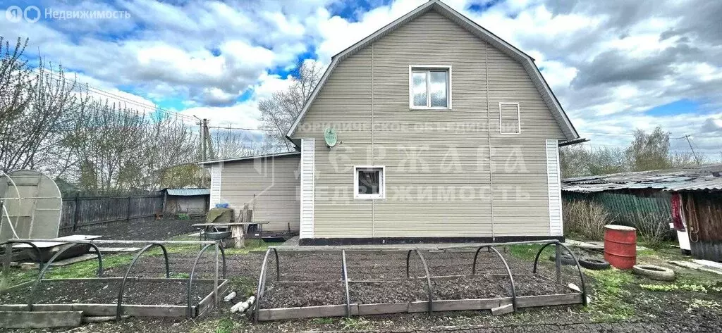 Дом в Кемерово, Астраханская улица (127 м) - Фото 1