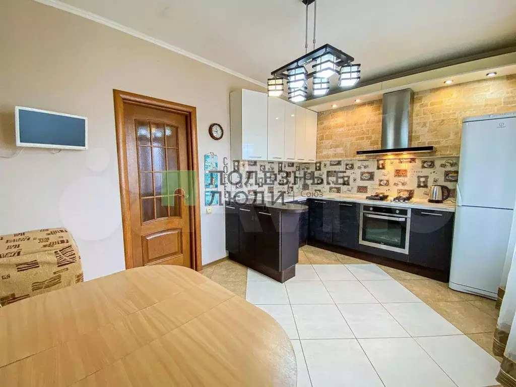 2-к. квартира, 70 м, 12/12 эт. - Фото 0