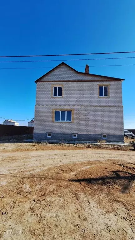 Дом в Астраханская область, Наримановский район, с. Солянка ул. ... - Фото 2