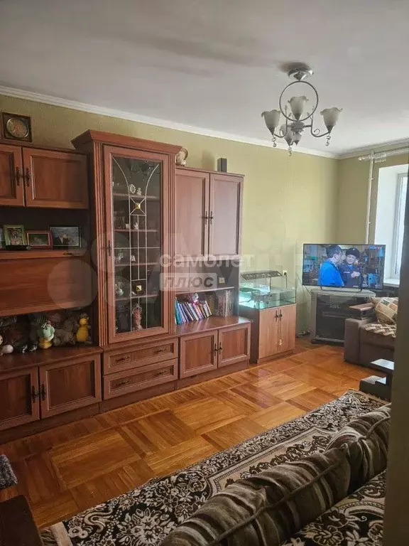 3-к. квартира, 60 м, 3/5 эт. - Фото 1