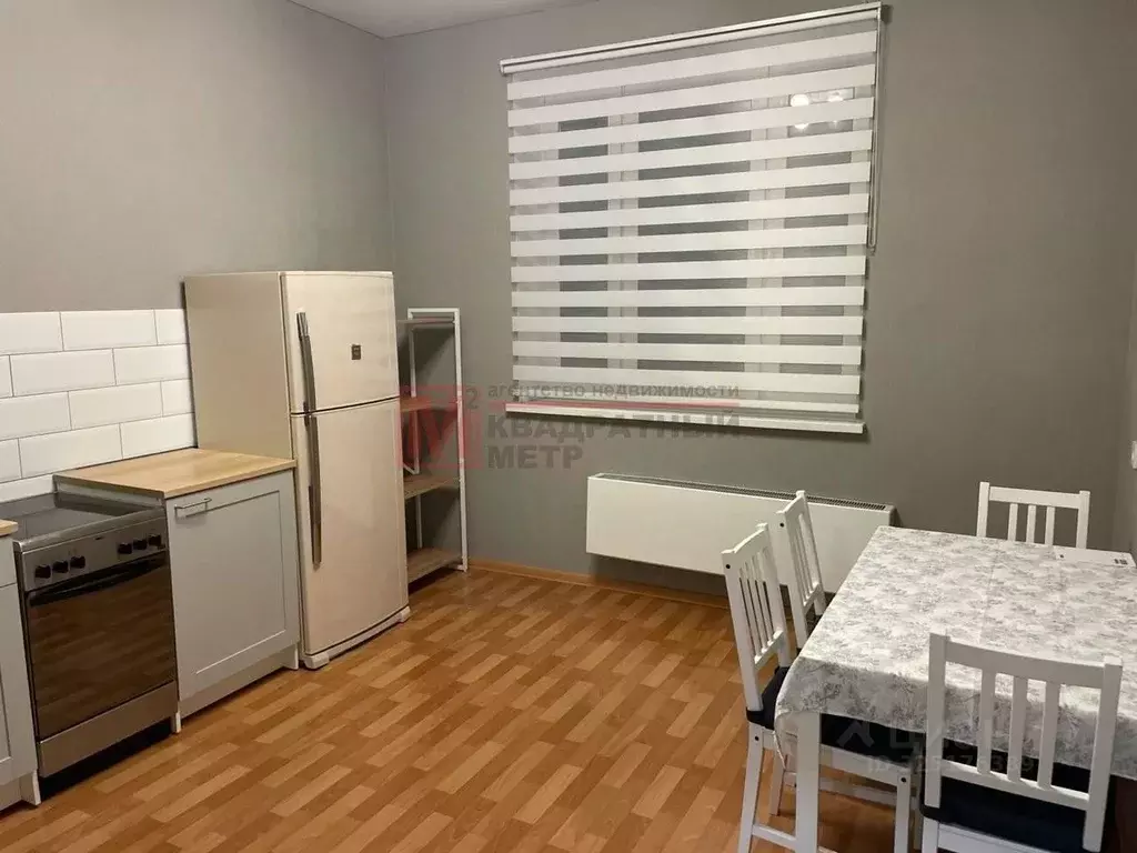 1-к кв. Белгородская область, Старый Оскол Степной мкр, 13 (45.0 м) - Фото 1