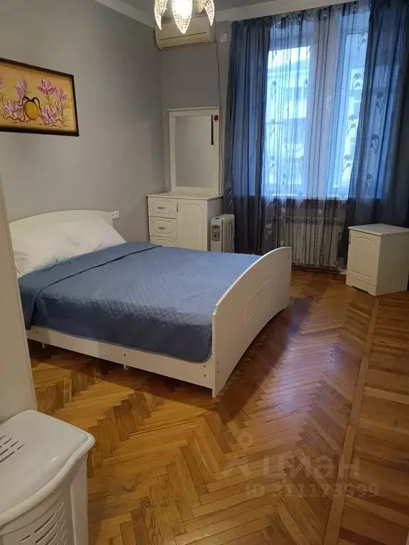 2-к кв. Ростовская область, Ростов-на-Дону, Нахичевань ул. ... - Фото 0
