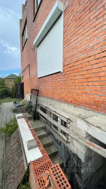 Дом в Ростовская область, Ростов-на-Дону Душевный пер., 21 (340 м) - Фото 1