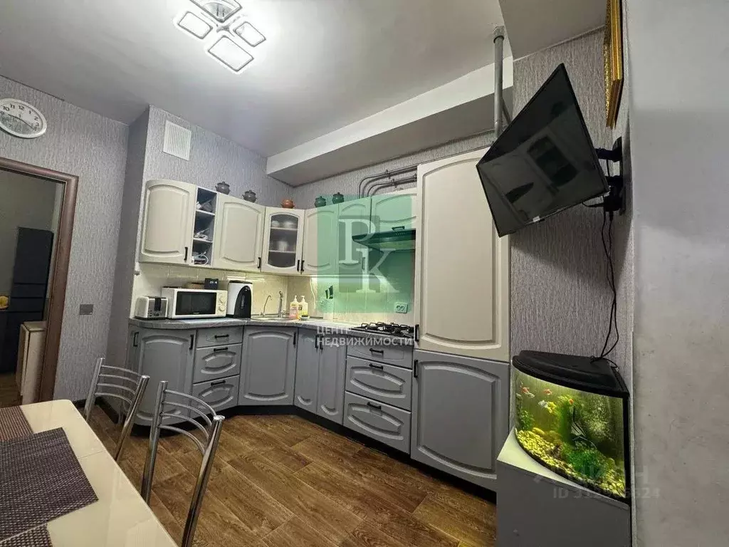 1-к кв. Севастополь ул. Челнокова, 12/6 (39.3 м) - Фото 1
