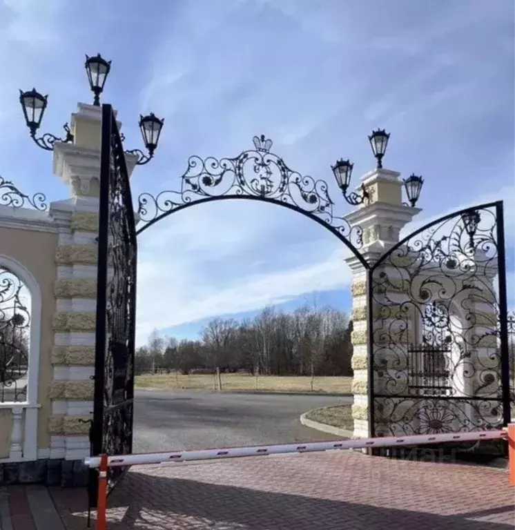 Участок в Тверская область, Конаковский муниципальный округ, д. ... - Фото 1