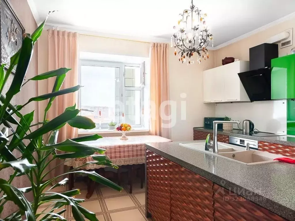 2-к кв. Красноярский край, Красноярск ул. Алексеева, 89 (66.0 м) - Фото 1