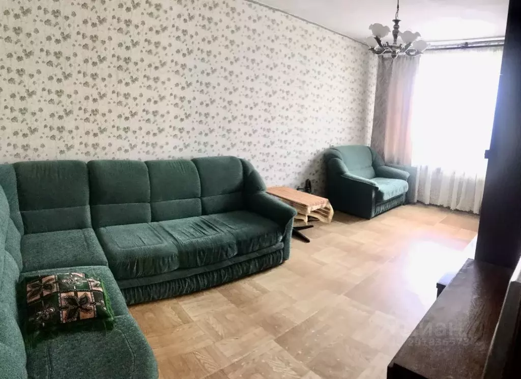 1-к кв. Псковская область, Псков ул. Плехановский Посад, 67 (50.0 м) - Фото 0