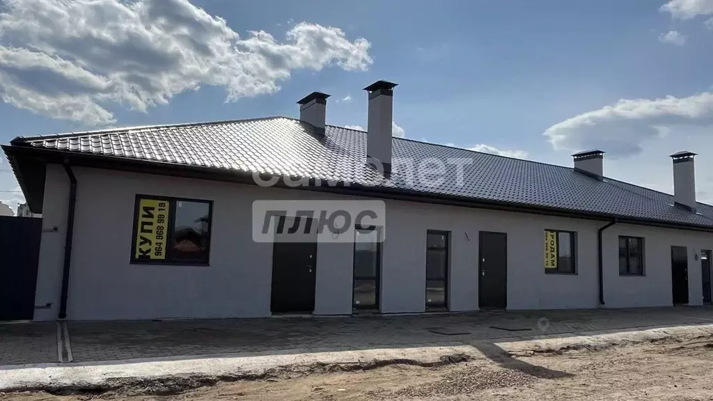 Таунхаус в Самарская область, Ставропольский район, с. Подстепки ул. ... - Фото 0