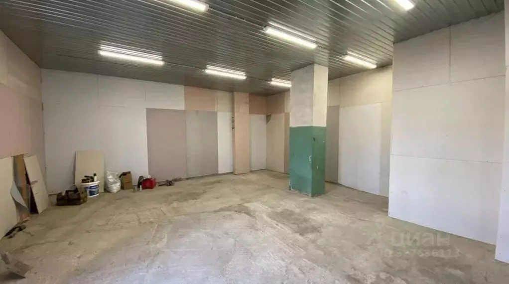 Склад в Новгородская область, Великий Новгород Нехинская ул. (88 м) - Фото 1