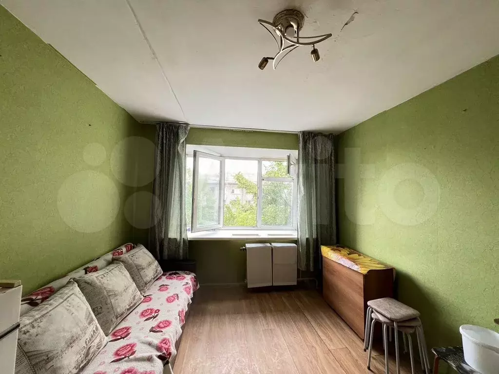 Комната 13,5 м в 1-к., 5/5 эт. - Фото 0
