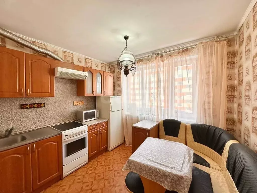 1-к кв. Ямало-Ненецкий АО, Новый Уренгой ул. Геологоразведчиков, 2А ... - Фото 1