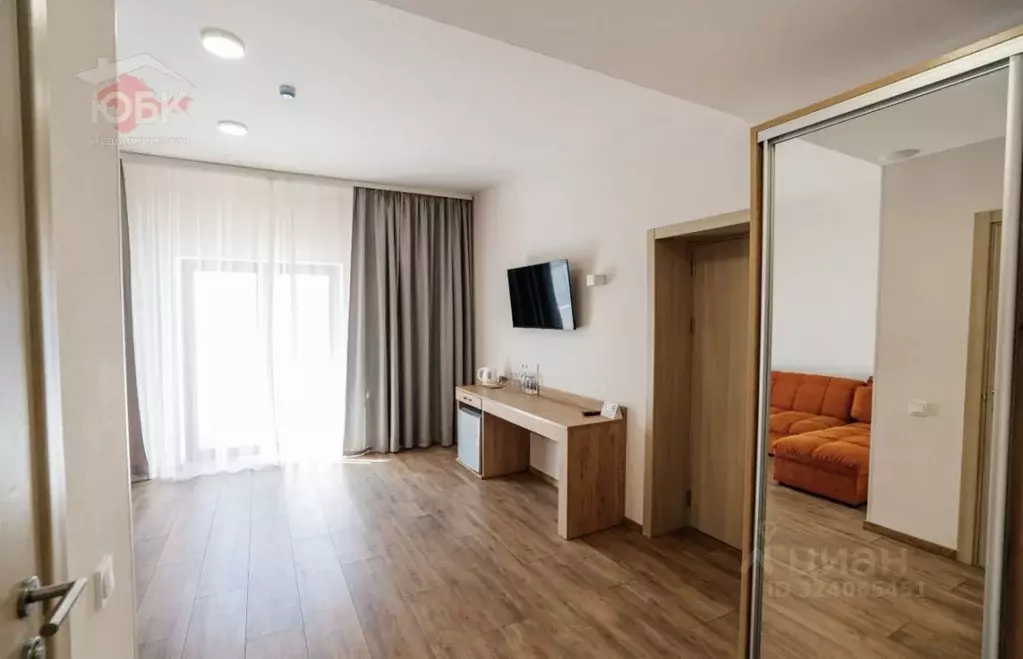 Студия Крым, Черноморское пгт ул. Сигнальная, 2В (17.57 м) - Фото 1