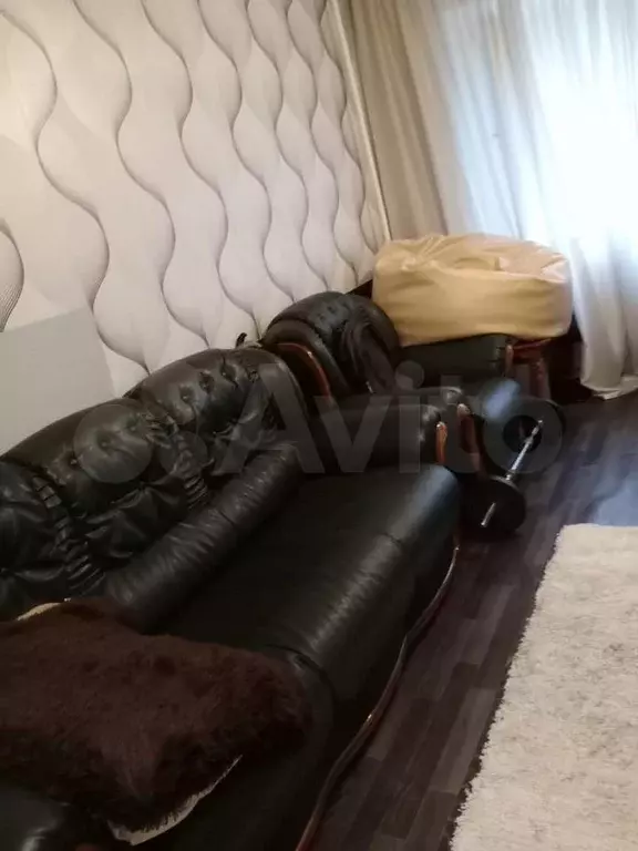 Комната 32,5 м в 2-к., 2/5 эт. - Фото 0