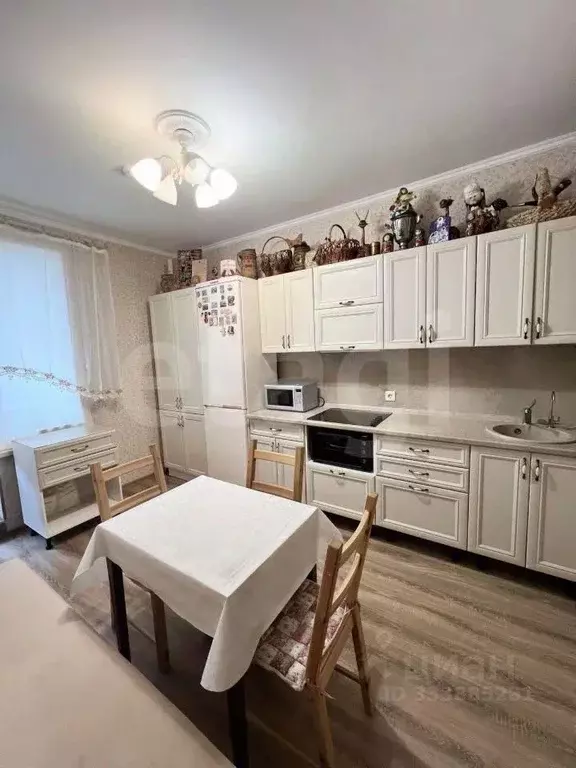3-к кв. Московская область, Красногорск бул. Космонавтов, 13 (62.3 м) - Фото 1