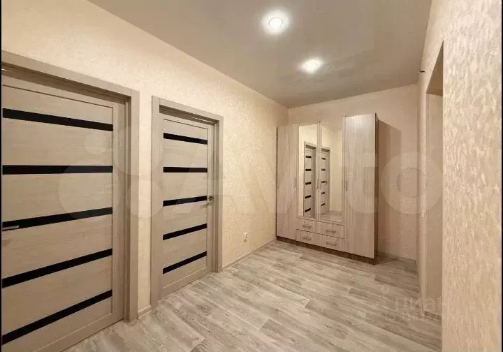 1-к. квартира, 40 м, 7/10 эт. - Фото 1