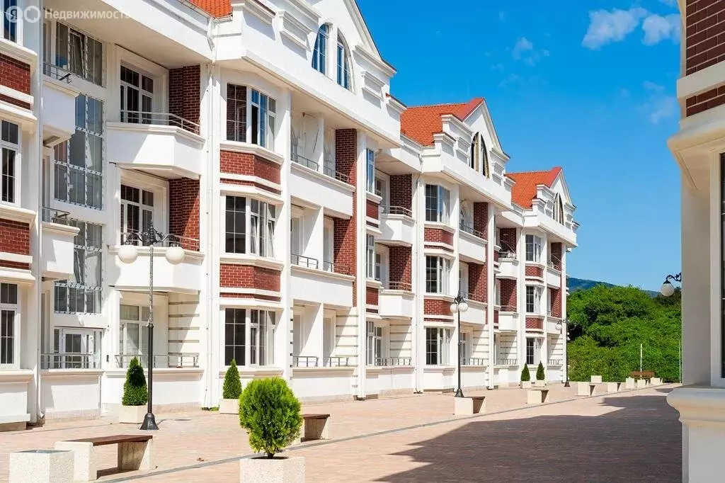 2-комнатная квартира: Сочи, улица Ленина, 290/6 (49.1 м) - Фото 1