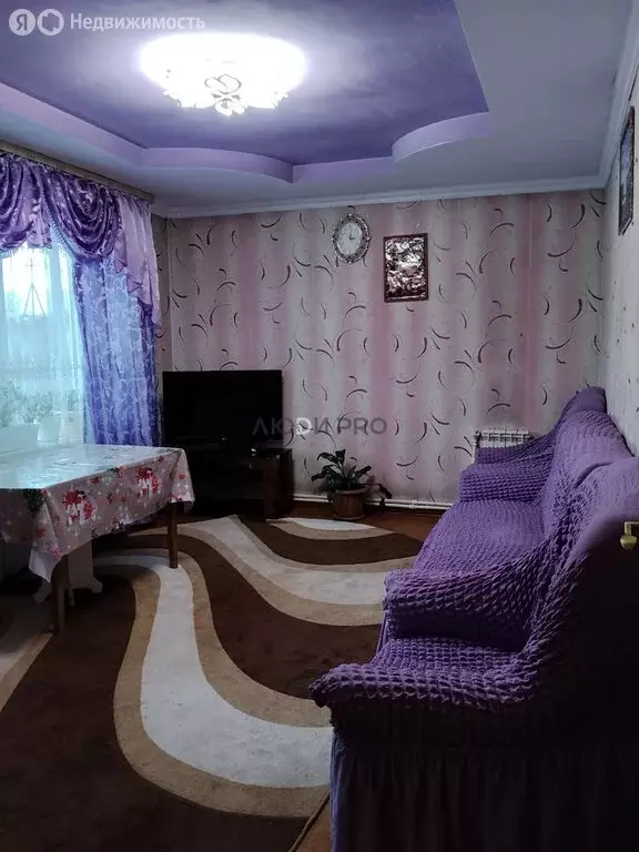 3-комнатная квартира: посёлок Кебанъёль, улица Куратова, 1 (63.6 м) - Фото 1