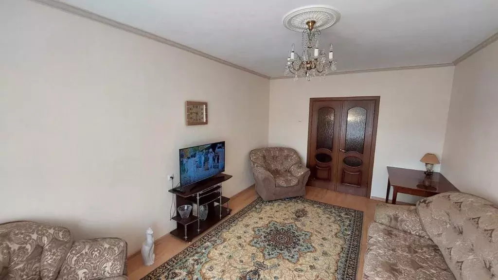 3-к кв. Северная Осетия, Владикавказ ул. Астана Кесаева, 37 (74.7 м) - Фото 1