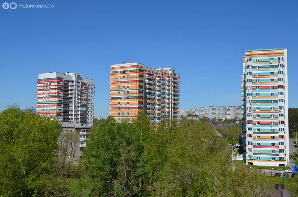3-комнатная квартира: Ижевск, Курортная улица, 8 (66 м) - Фото 1