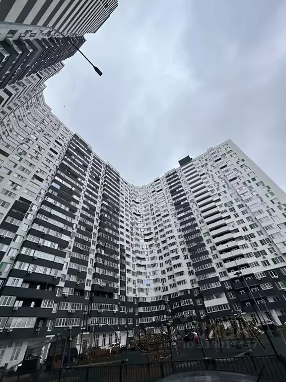 Гараж в Ростовская область, Ростов-на-Дону Западный мкр, ул. Жмайлова, ... - Фото 1