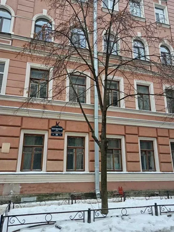 Комната Санкт-Петербург Лахтинская ул., 28 (35.9 м) - Фото 1