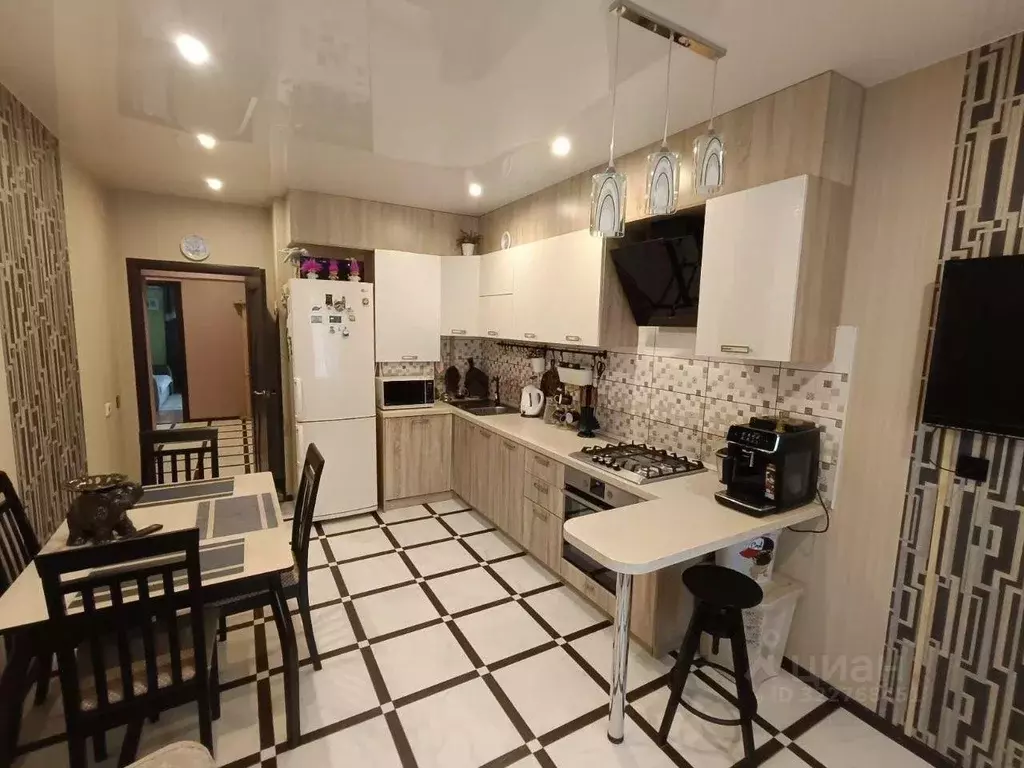 2-к кв. Ярославская область, Рыбинск Гражданская ул., 62 (70.0 м) - Фото 2