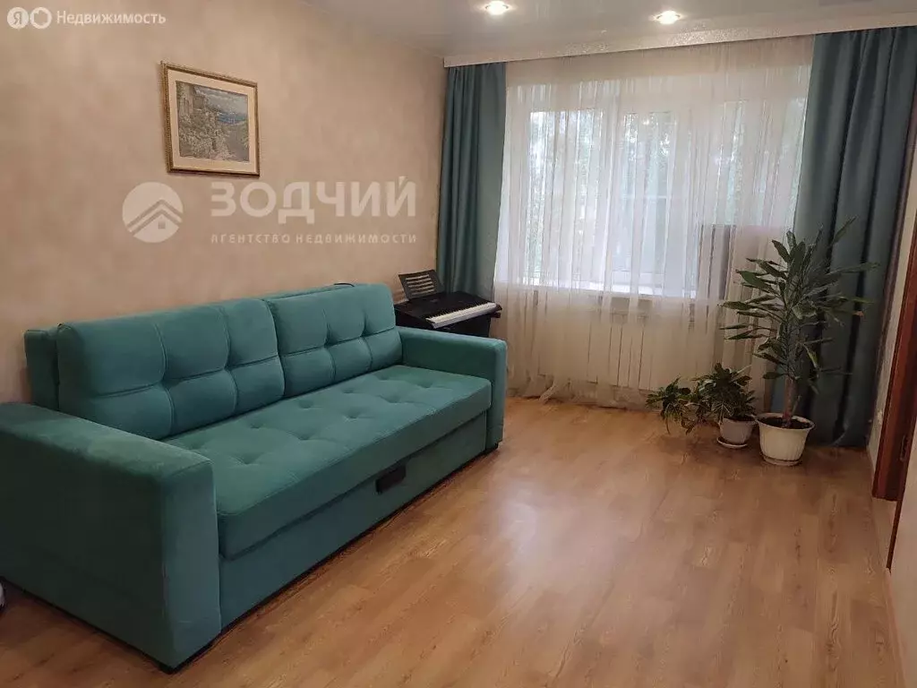 4-комнатная квартира: Канаш, микрорайон Восточный, 5 (60.9 м) - Фото 0