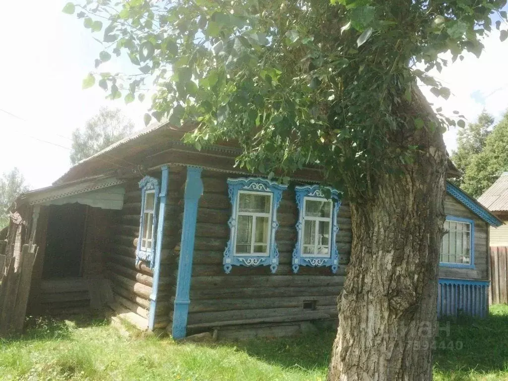 Дом в Нижегородская область, Лукояновский муниципальный округ, с. ... - Фото 0