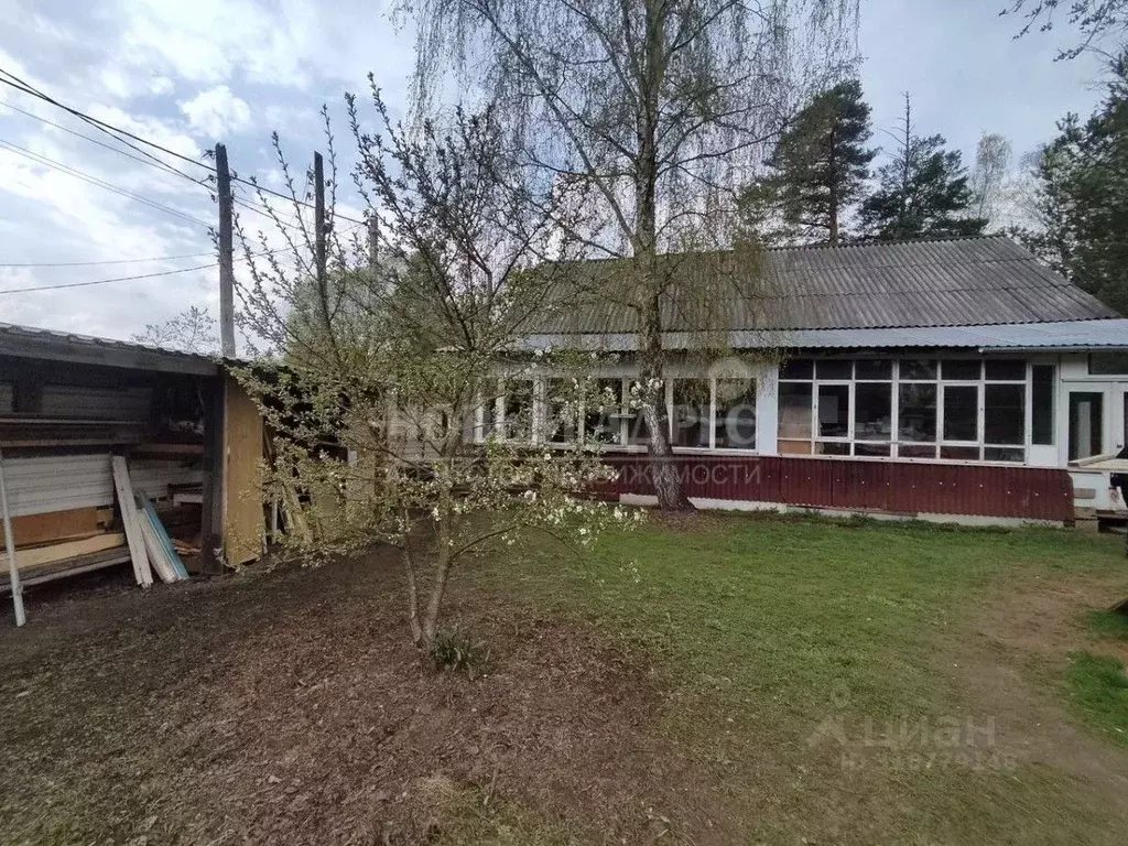 Дом в Калужская область, Кондрово Дзержинский район, Железнодорожная ... - Фото 0