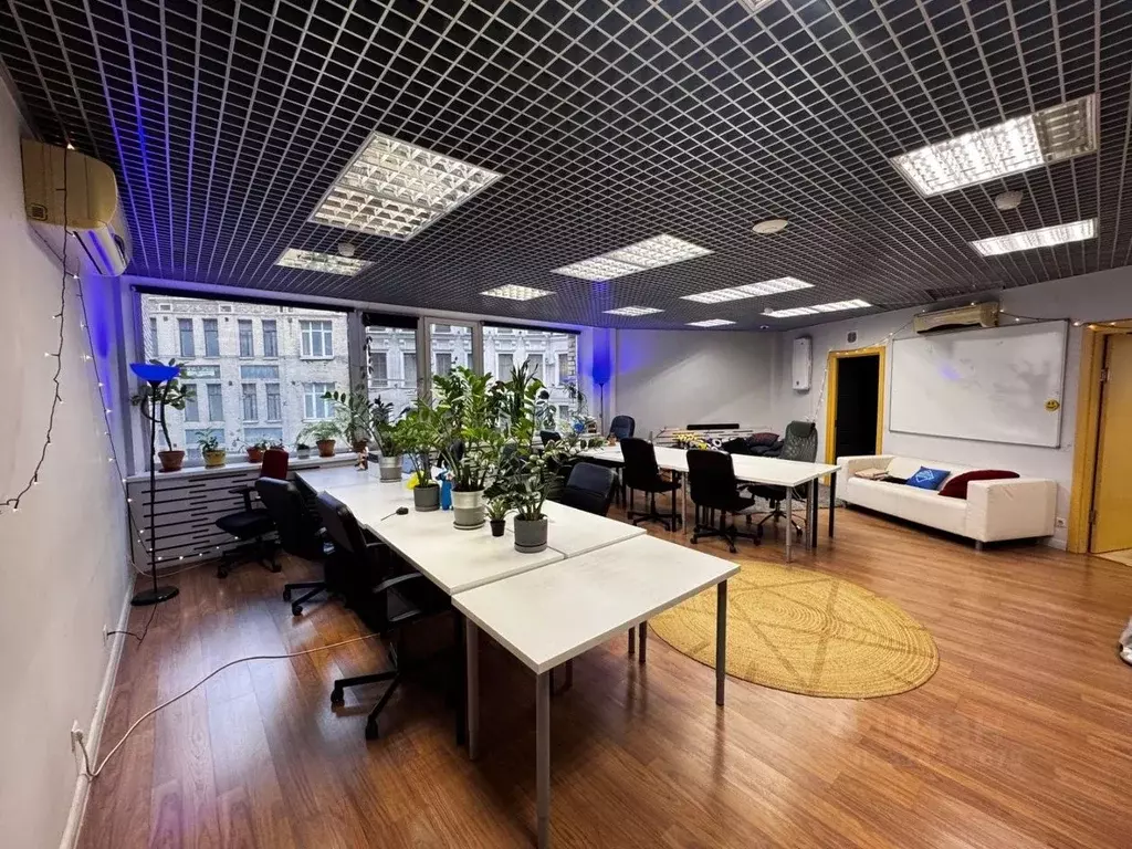 Офис в Москва 1-я Брестская ул., 35 (236 м) - Фото 1