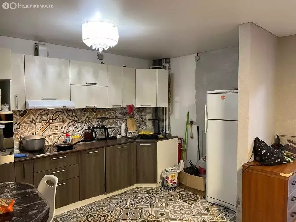 2-комнатная квартира: Тюмень, Газопромысловая улица, 1к1 (56 м) - Фото 1