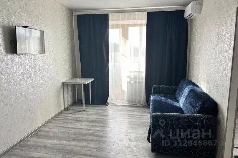 1-к кв. Крым, Симферополь ул. Троллейбусная, 3 (36.0 м) - Фото 1