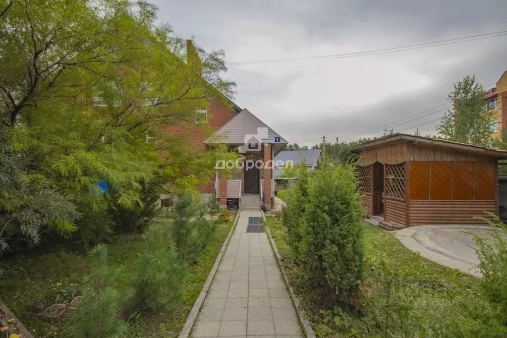 Дом в Свердловская область, Режевской муниципальный округ, с. ... - Фото 1