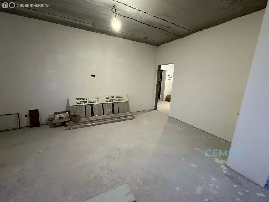 1-комнатная квартира: Владикавказ, улица Курсантов-Кировцев, 27А (56 ... - Фото 2