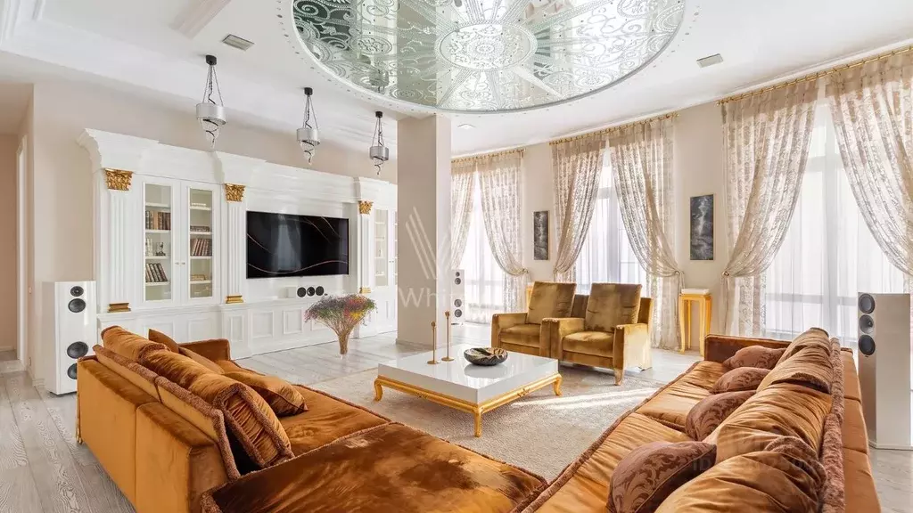 5-к кв. Москва Староволынская ул., 15к1 (293.0 м) - Фото 1