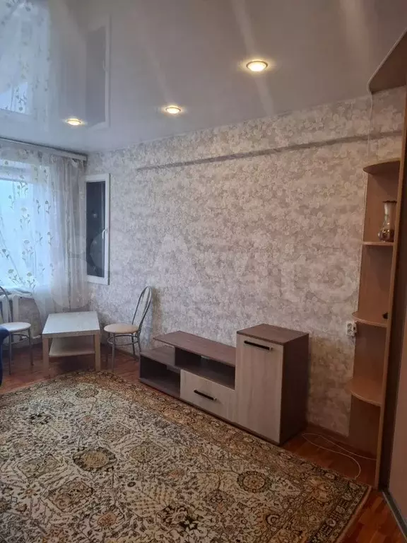 2-к. квартира, 42 м, 6/9 эт. - Фото 1