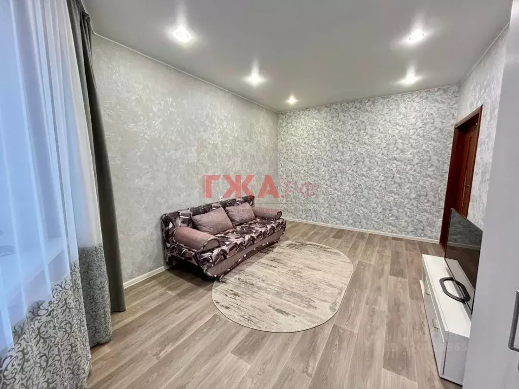 3-к кв. Саха (Якутия), Нерюнгри ул. Карла Маркса, 5 (61.0 м) - Фото 1